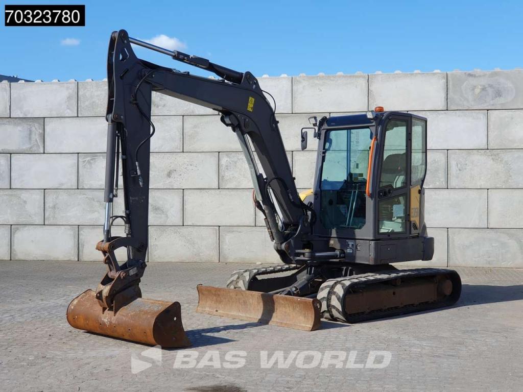 Volvo ECR58 F A/C - 3 Buckets Foto 2