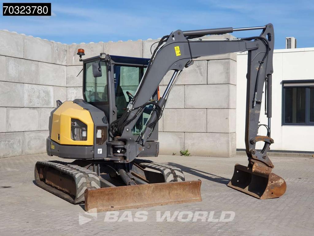 Volvo ECR58 F A/C - 3 Buckets Foto 8