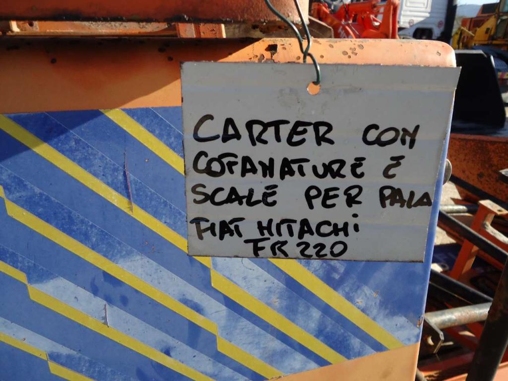 Cofanatura e carter carrozzeria per Fiat Hitachi FR220 Foto 2