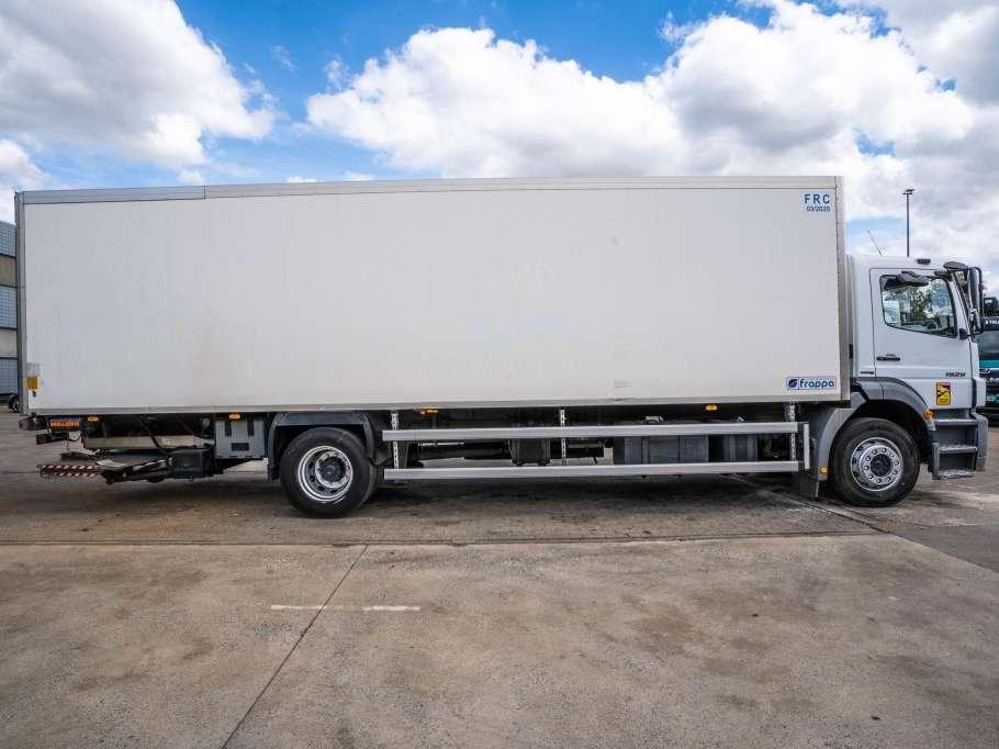 Mercedes-Benz AXOR 1829-MP3+ CARRIER Foto 3