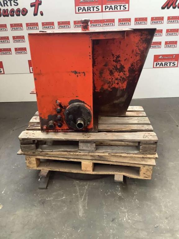 Serbatoio gasolio per Kalmar LMV 12-600 Foto 3