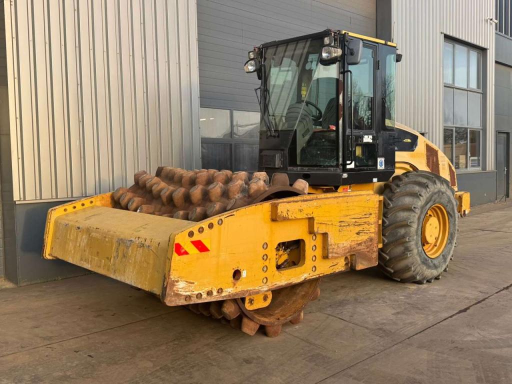 Caterpillar CP76 (19t) Foto 2