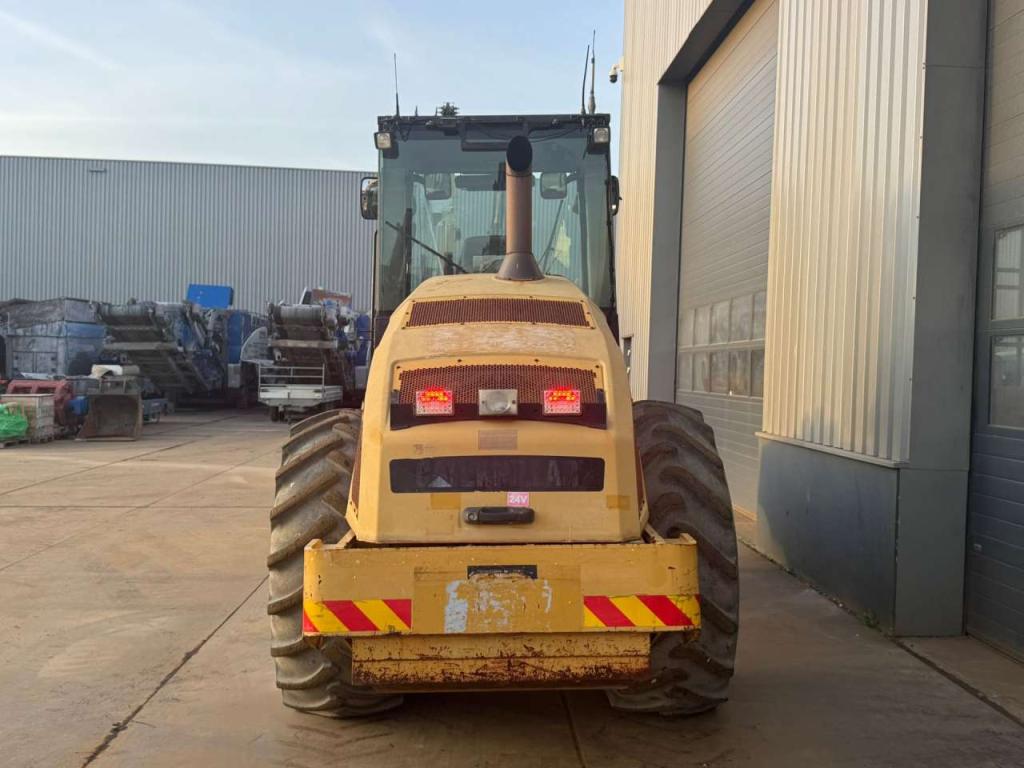 Caterpillar CP76 (19t) Foto 8