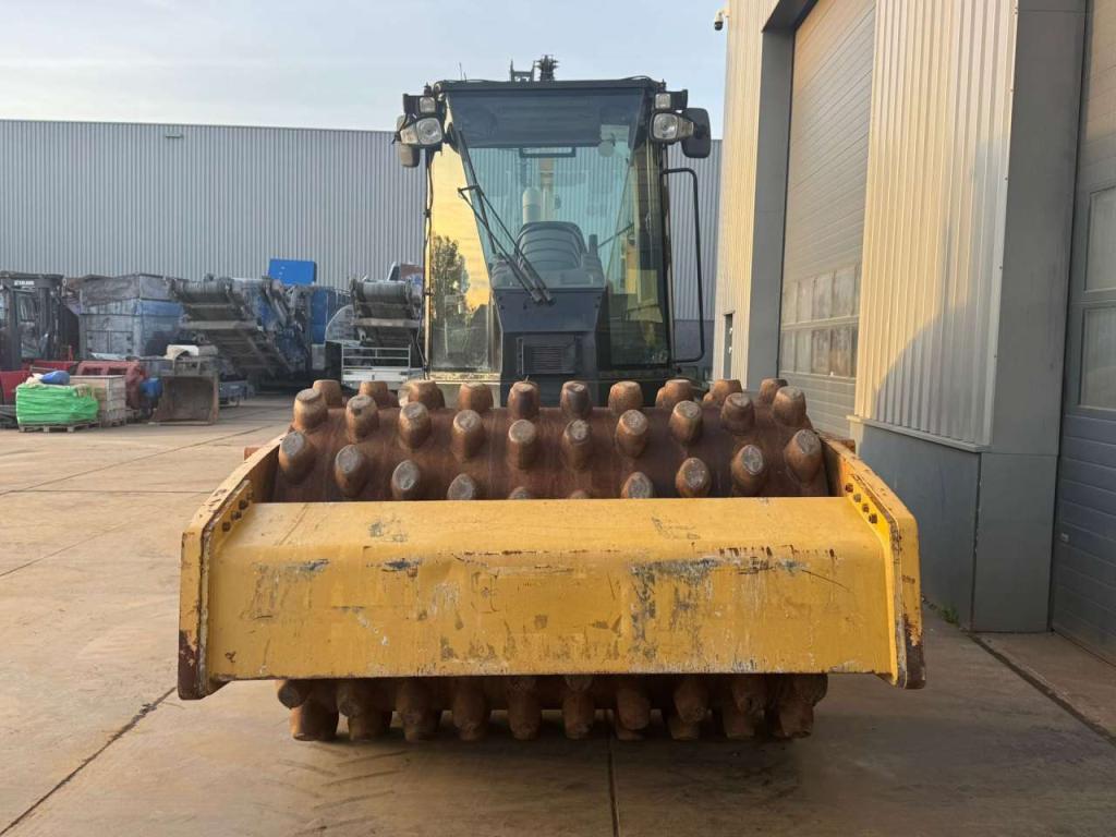 Caterpillar CP76 (19t) Foto 9