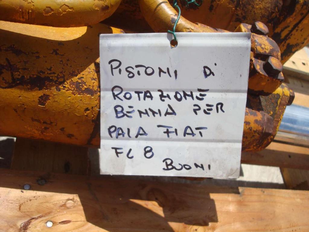 Pistone rotazione benna per Fiat FL8 Foto 4