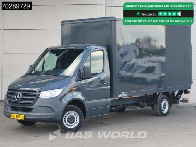 Mercedes Sprinter 316 CDI Laadklep Bakwagen Airco Camera MBUX CarPlay Euro6 Meubelbak Koffer 19m3 Airco Crui in vendita da BAS World B.V.