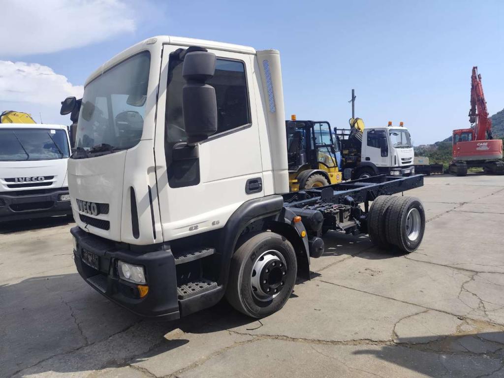 Iveco EUROCARGO 150E22P Foto 12