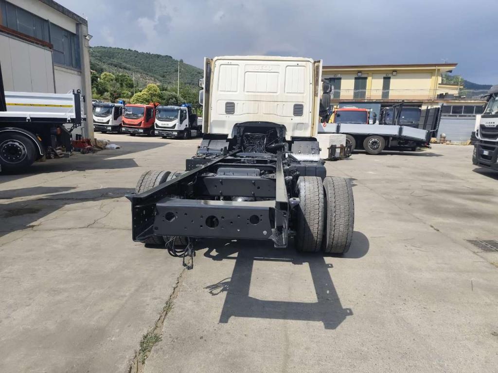 Iveco EUROCARGO 150E22P Foto 17
