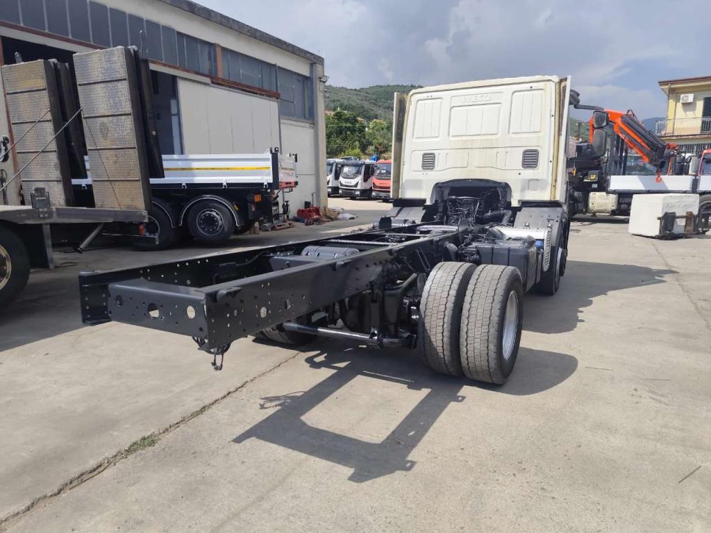 Iveco EUROCARGO 150E22P Foto 27