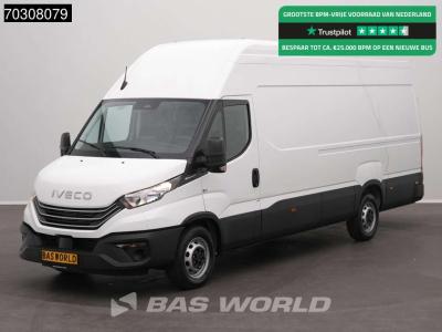 Iveco Daily 35S18 3.0L Automatic High Roof 180HP ACC Airco Camera CarPlay Parking Sensors Seatheating 3,5 in vendita da BAS World B.V.
