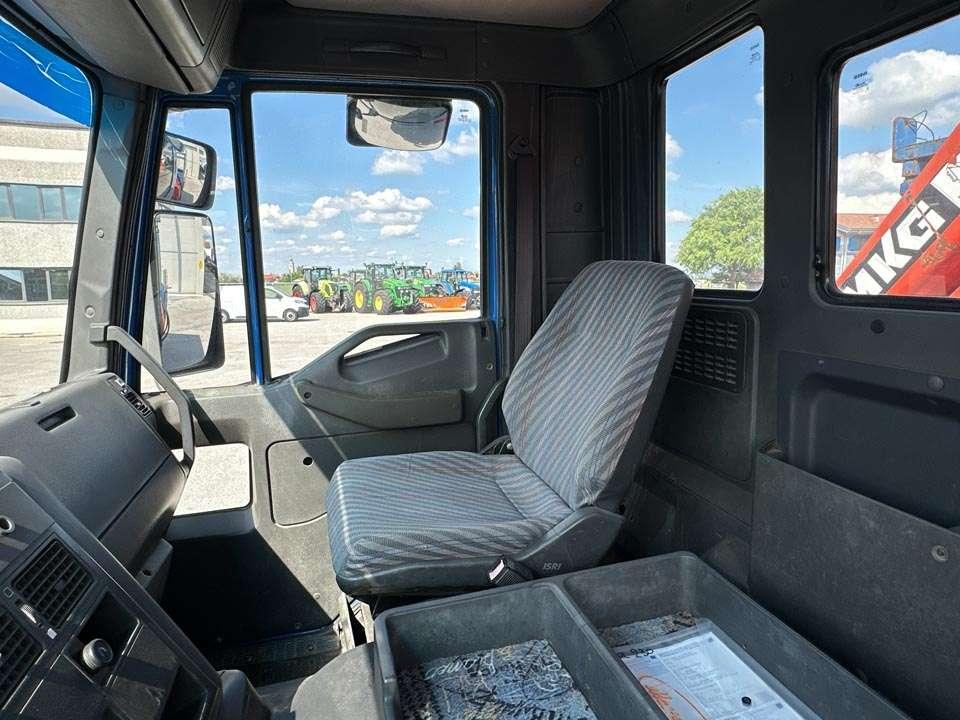 Iveco EUROTRAKKER MP190E30 4X4 Foto 19