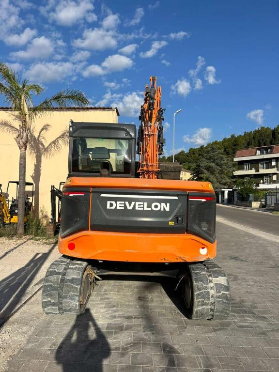 Develon DX85R-7 Foto 3