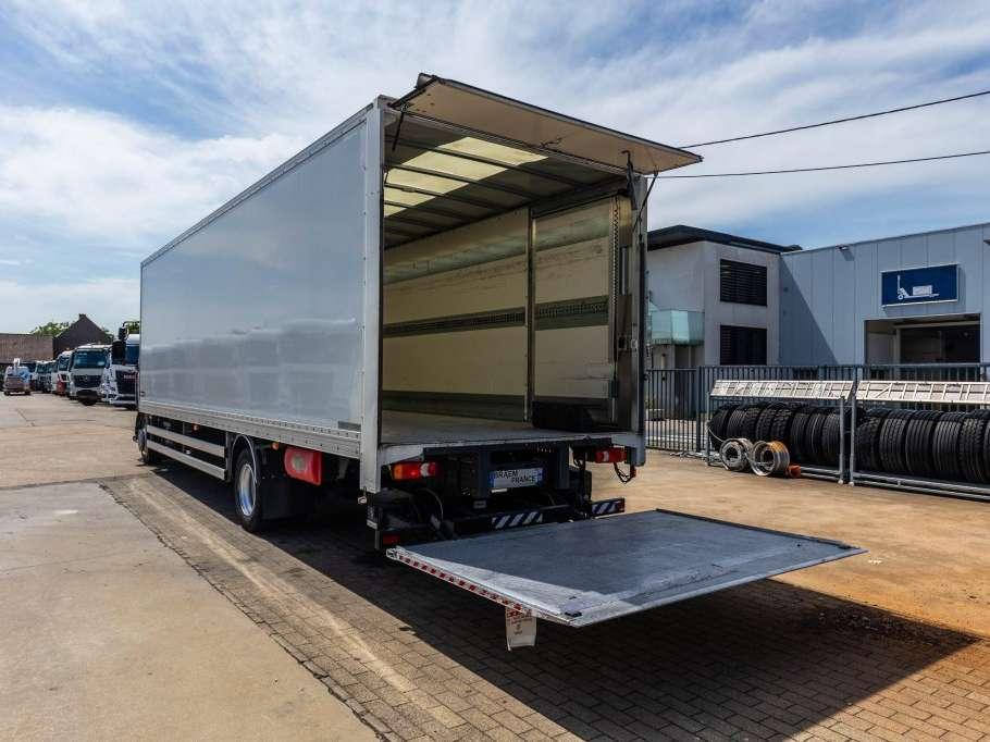 Renault D12.240+HAYON ANTEO 1.7T. Foto 9