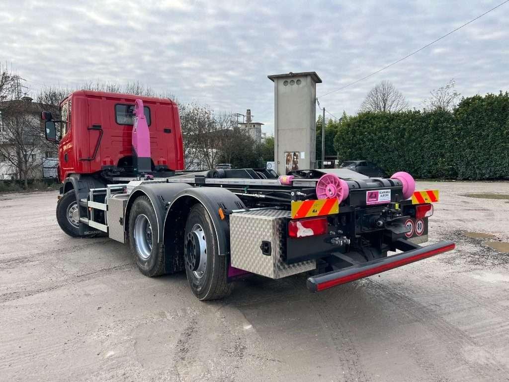 Scania G440 SCARRABILE 6X2 Foto 4
