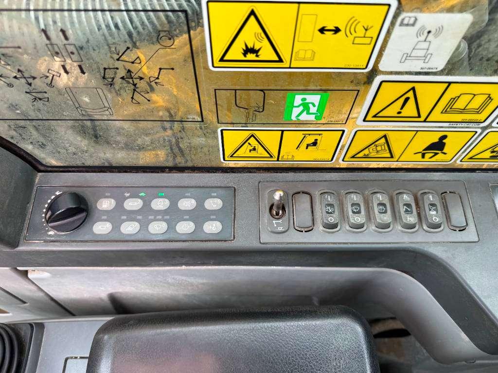 Caterpillar 323FL - NEW BUCKET / Quick Coupler Foto 11