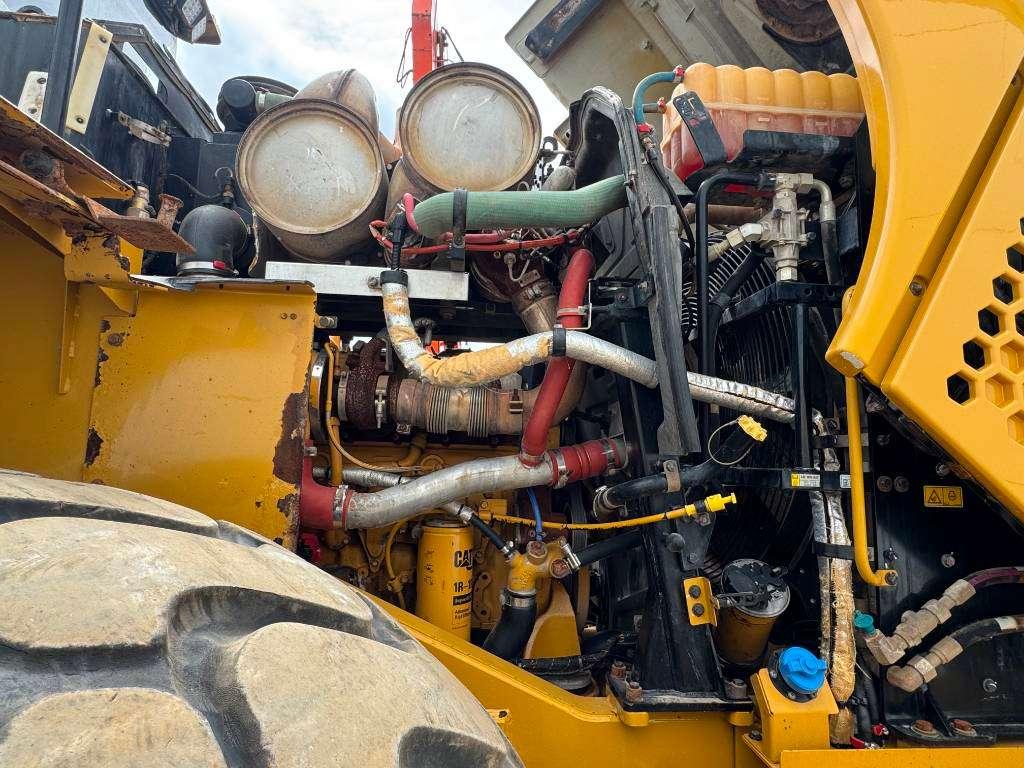 Caterpillar 972M - Weight System / Backup Camera Foto 28