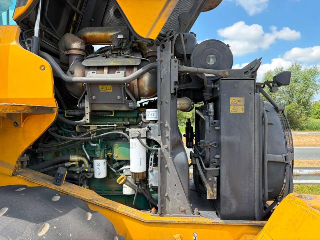 Volvo L90H Foto 28