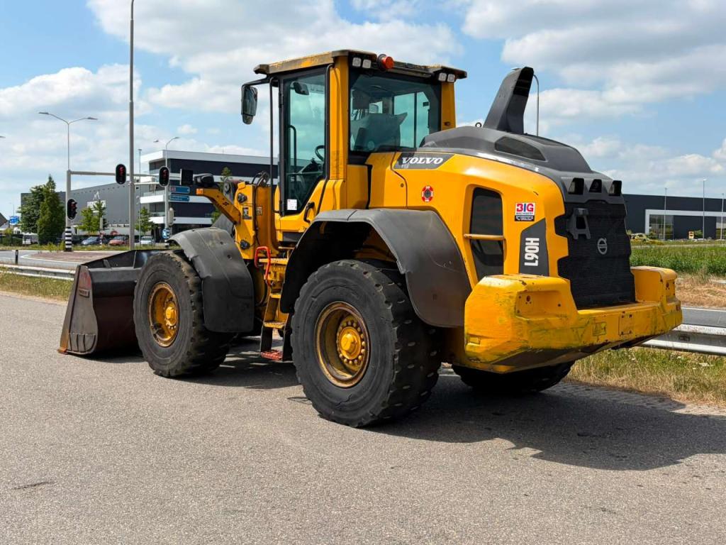 Volvo L90H Foto 3