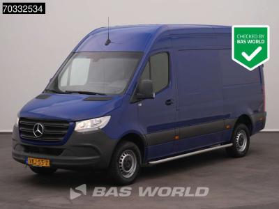 Mercedes-Benz Sprinter 315 CDI Automaat L2H2 Airco Cruise Camera MBUX CarPlay Euro6 L2 A/C Cruise control in vendita da BAS World B.V.