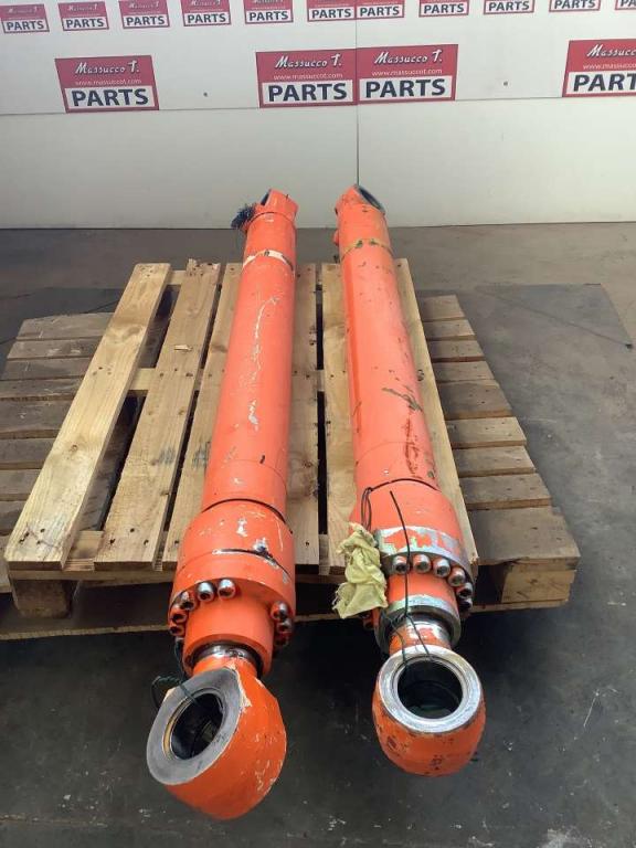 Pistone sollevamento per Fiat Hitachi EX215 Foto 2