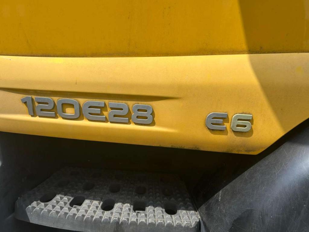 Iveco EUROCARGO CUBE 120E28P Foto 13