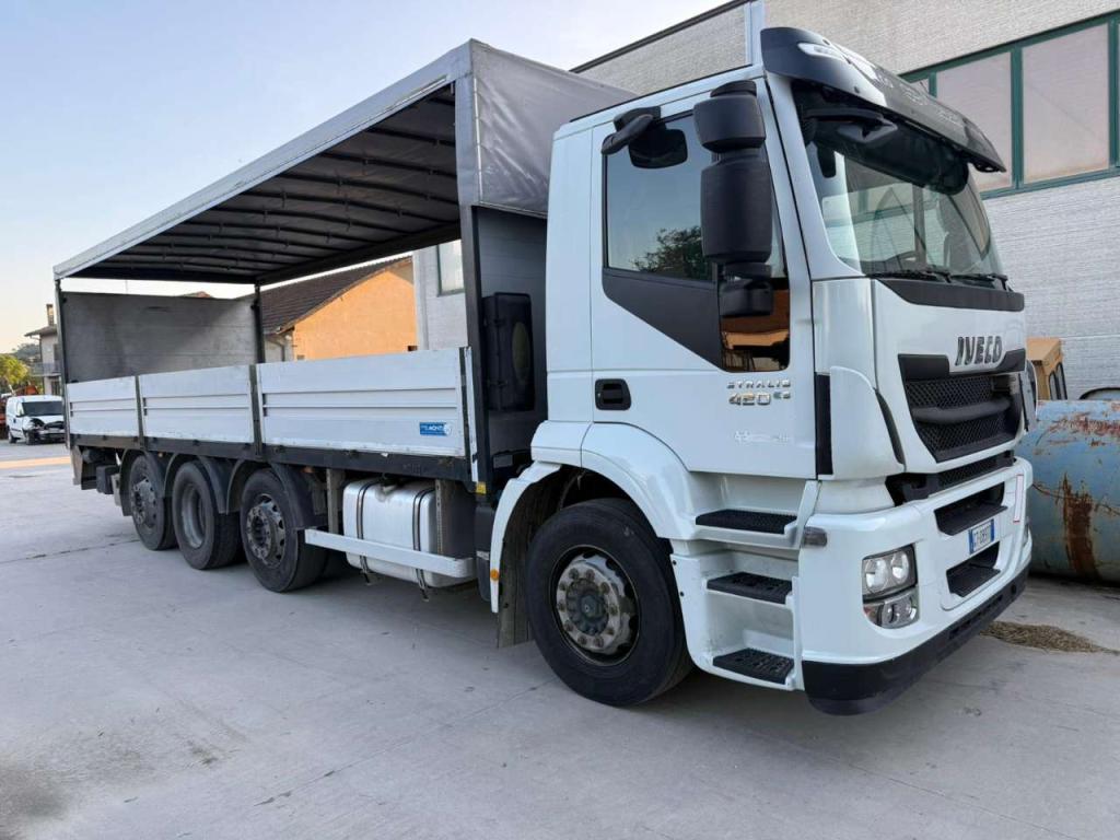 Iveco 420 Foto 2
