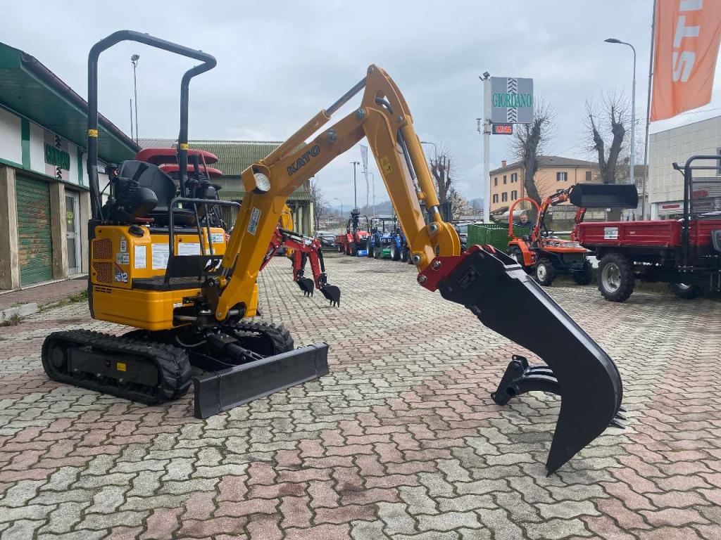 Kato HD 12 VXE con Benna TRINCEA SBK STREET BUCKET Foto 1