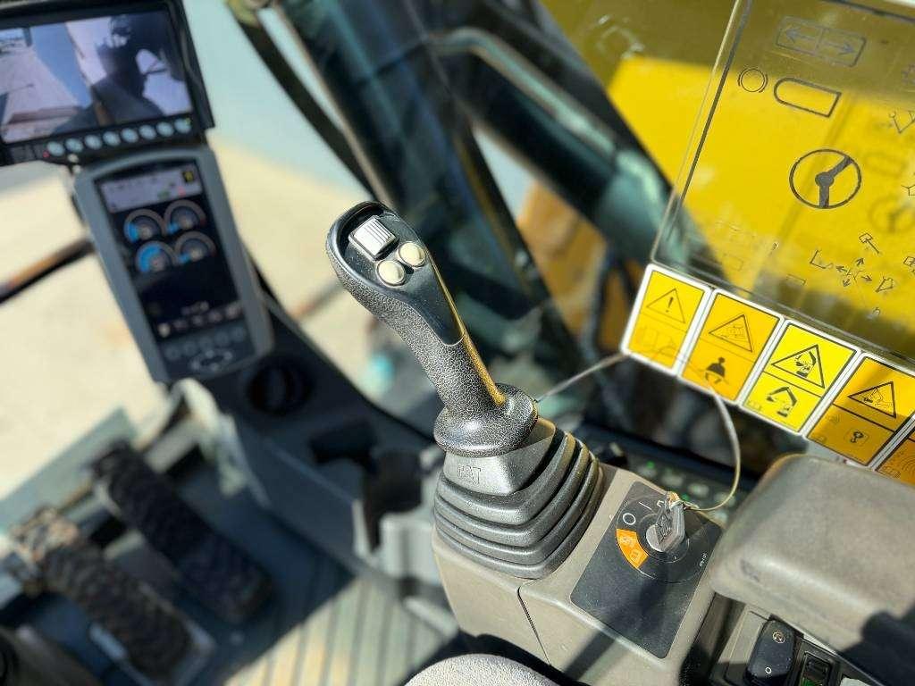 Caterpillar M315F - With OilQuick Foto 17