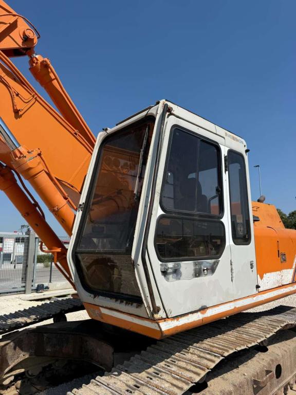 Fiat Hitachi FH220.3 Foto 6