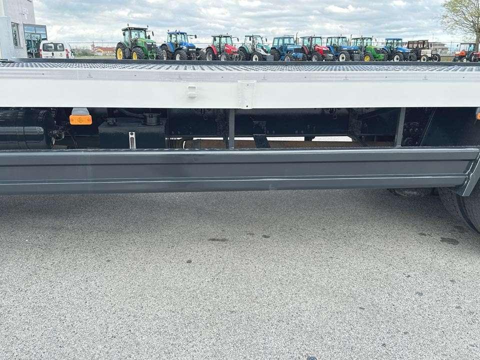 Iveco STRALIS 310 6x2 Foto 5