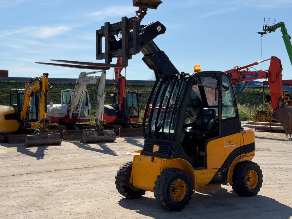 JCB TELETRUK 30D Foto 5