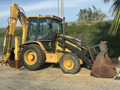 Caterpillar 442D in vendita da Omeco Spa