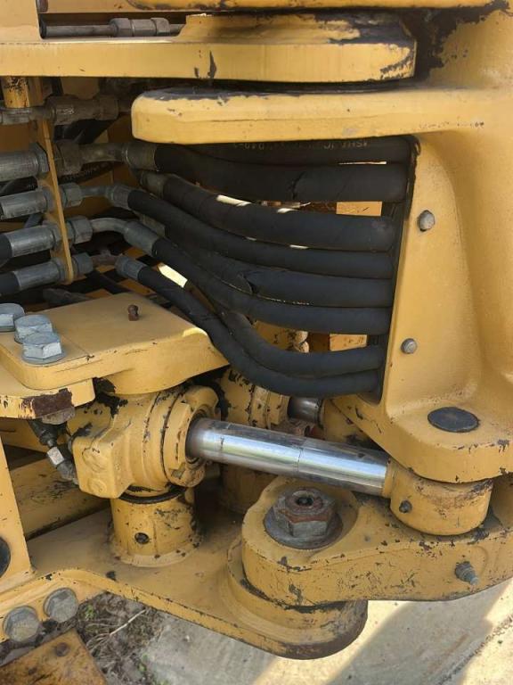Caterpillar 442D Foto 3