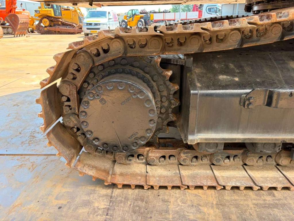 Hitachi ZX350LCN-3 Foto 14