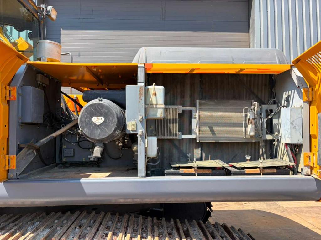 Hitachi ZX350LCN-3 Foto 26