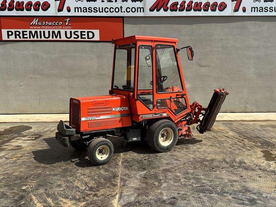 Kubota F2400 4X4 Foto 1