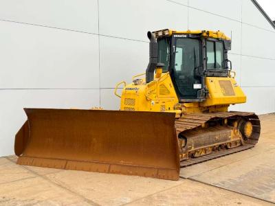 Komatsu D51PXI