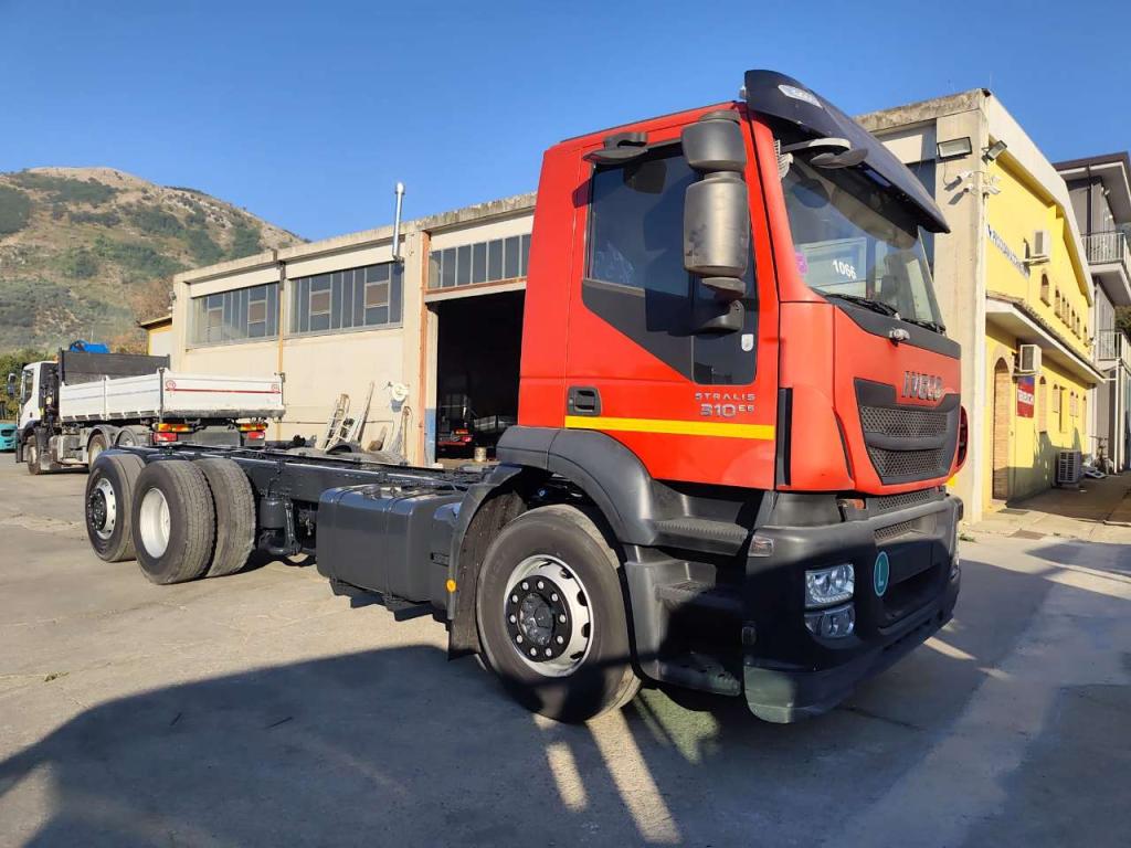 Iveco STRALIS HI-STREET 260S31 Foto 25