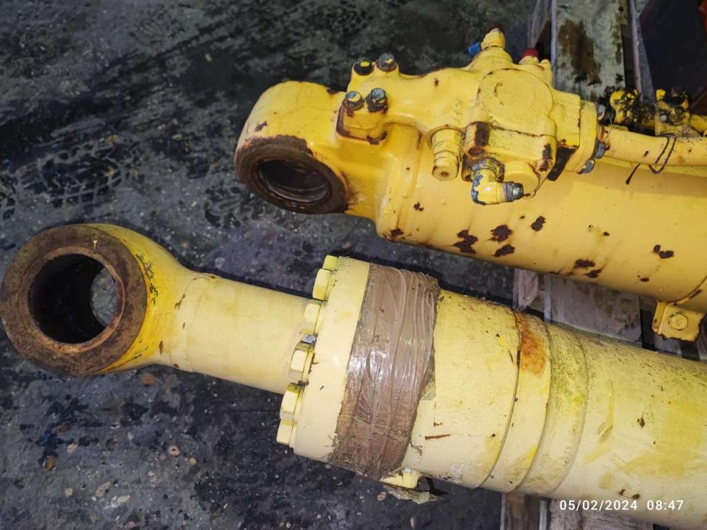 Komatsu PC210NLC-7 Foto 3