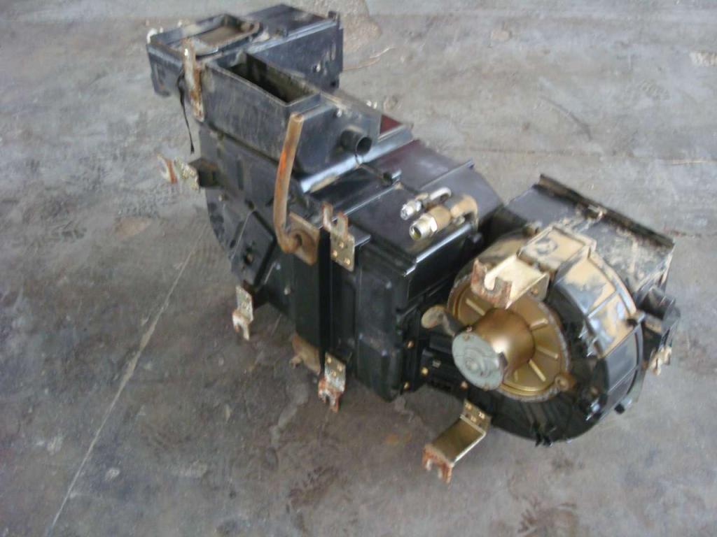 Radiatore aria condizionata per Fiat Hitachi EX 215 Foto 3