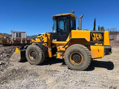 JCB 426