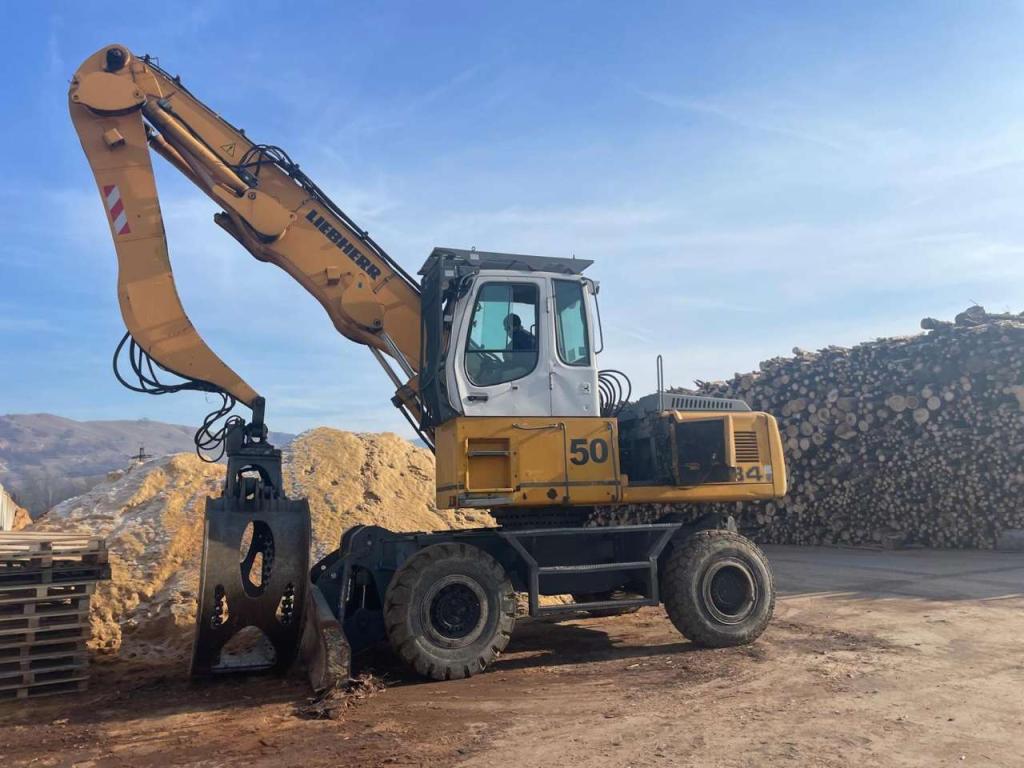 Liebherr A934 Foto 2