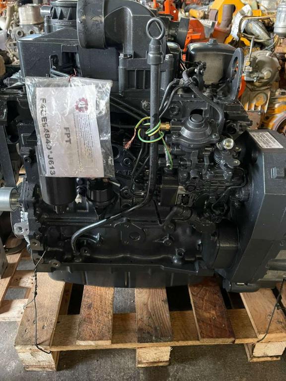 FPT Industrial F4GE9484D*J613 Foto 1