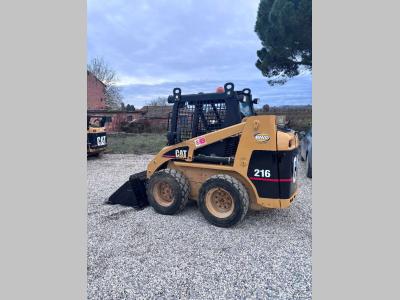 Caterpillar 216