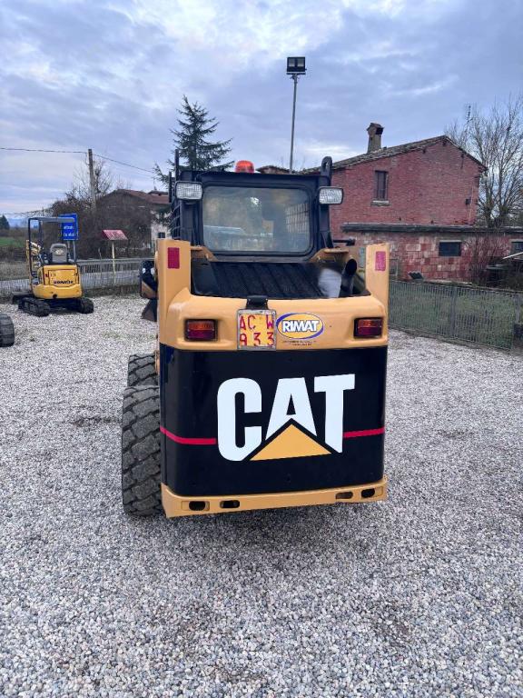 Caterpillar 216 Foto 6