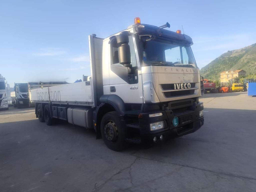Iveco STRALIS CUBE AD260S42 Foto 15
