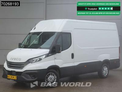 Iveco Daily 35S21 210PK 3.0L Automaat 2025 model L2H2 Trekhaak Tacho ACC LED CarPlay Velgen Camera 12m3 A in vendita da BAS World B.V.