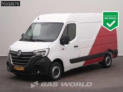 Renault Master 135PK L2H2 LED Airco Cruise Camera Parkeersensoren v+a Euro6 L2 A/C Cruise control in vendita da BAS World B.V.