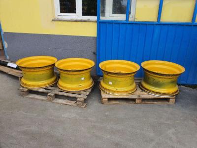 Volvo 14.00 x 25.00