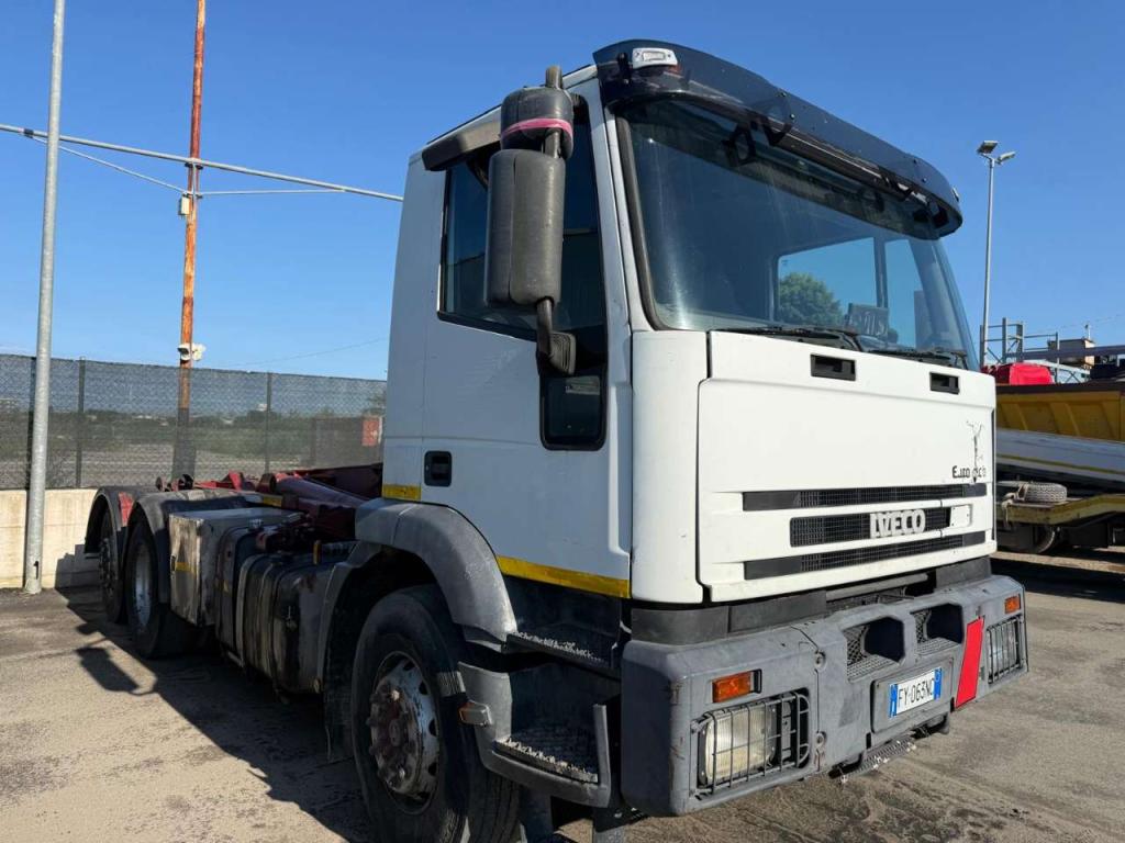 Iveco EuroTech Cursor Foto 3